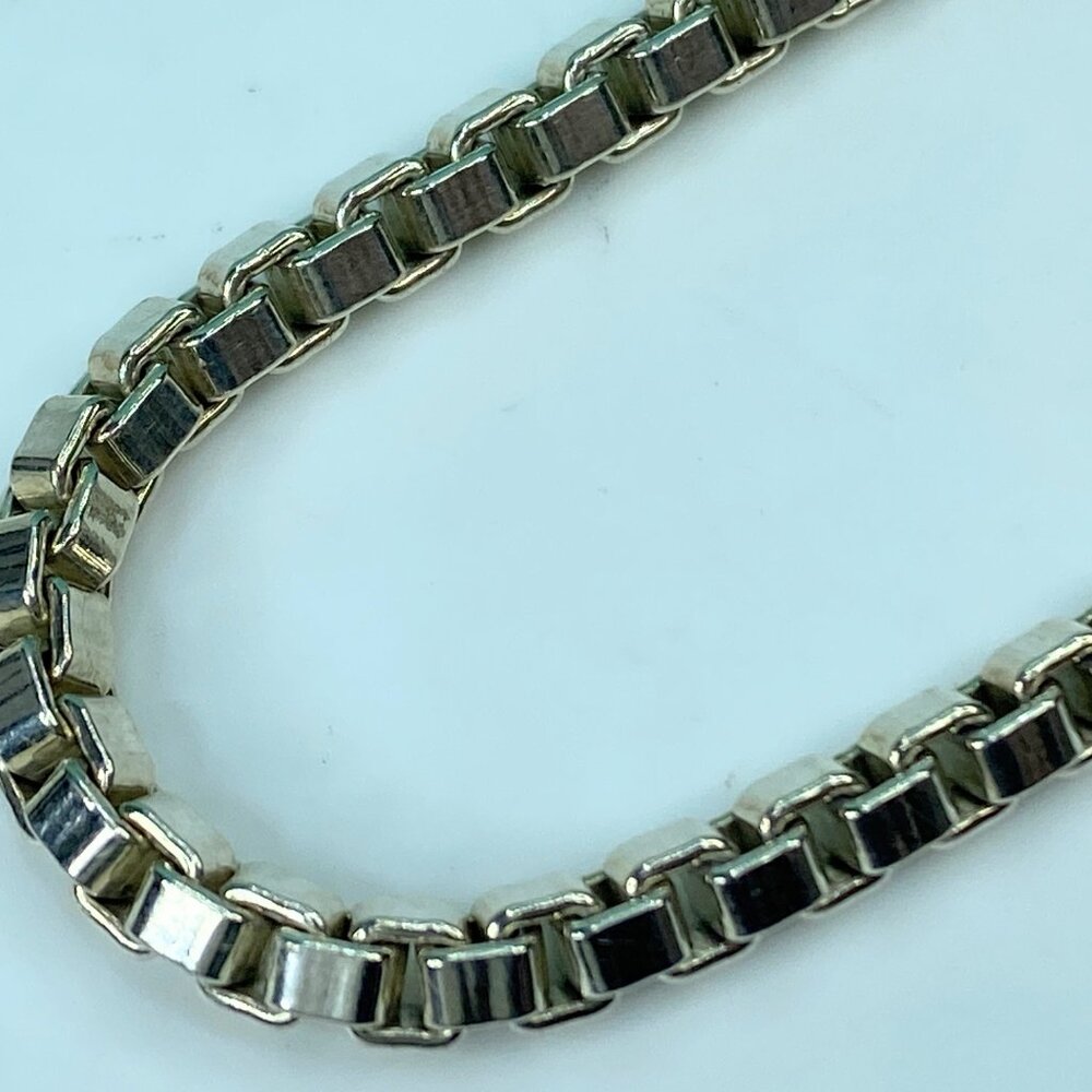 Tiffany & Co. Sterling Silver Venetian Box Chain Link Bracelet - Pouch JR704 - Picture 3 of 8